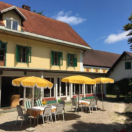 Skorianzhof Hotell Eberndorf Eksteriør bilde